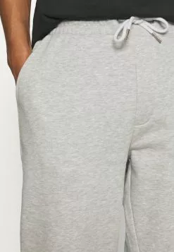 YOURTURN UNISEX - Pantaloni Sportivi - Mottled Light Grey -Sconto YOURTURN in Italia 00e4ed202f4b4a2b809328fabbbc2700