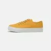 YOURTURN UNISEX - Sneakers Basse - Yellow 2 YOURTURN UNISEX - Sneakers Basse - Yellow -Sconto YOURTURN in Italia 075b2c856bfc41cb8288e1c1315124ee