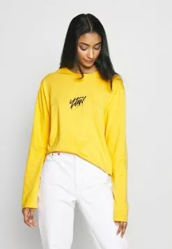 YOURTURN Maglietta A Manica Lunga - Yellow, Unisex -Sconto YOURTURN in Italia 0a73ad0384b84ea2a7603dadd0eeb683