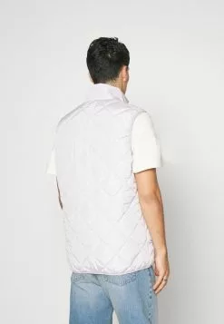 YOURTURN UNISEX - Smanicato - Salmon -Sconto YOURTURN in Italia 0f201c2411e447a7b3478fb4eecf46f3