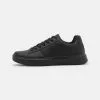 YOURTURN UNISEX - Sneakers Basse - Black -Sconto YOURTURN in Italia 13651f9e055248148104ce5abb8a2829