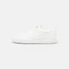 YOURTURN UNISEX - Sneakers Basse - White -Sconto YOURTURN in Italia 21c8e7379c8342fd95ec199b6e6b1e99