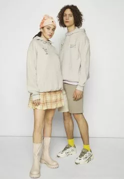 YOURTURN WINCENT WEISS - Felpa Con Cappuccio - Stone, Unisex 14 YOURTURN WINCENT WEISS - Felpa Con Cappuccio - Stone, Unisex -Sconto YOURTURN in Italia 2242638fd7a24026bb58352a1fb19970