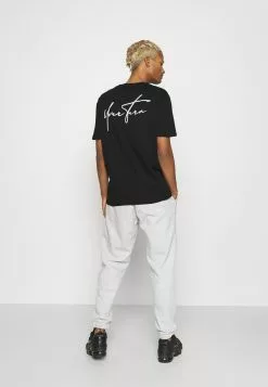 YOURTURN UNISEX - T-shirt Con Stampa - Black -Sconto YOURTURN in Italia 255fbdbc7b17412496972929a0ff4574