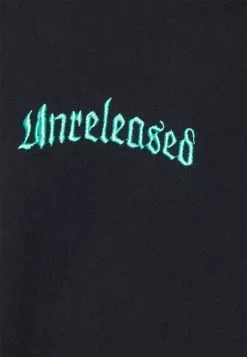 YOURTURN TUNRELEASED BUTTERFLY TEE - T-shirt Con Stampa - Black, Unisex 7 YOURTURN TUNRELEASED BUTTERFLY TEE - T-shirt Con Stampa - Black, Unisex -Sconto YOURTURN in Italia 25abfad14870499eb62e44e0cc6cbdab