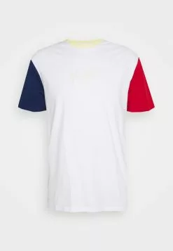 YOURTURN UNISEX - T-shirt Con Stampa - White/blue/red -Sconto YOURTURN in Italia 270e157b104d41d78493bc0a4eb975e6