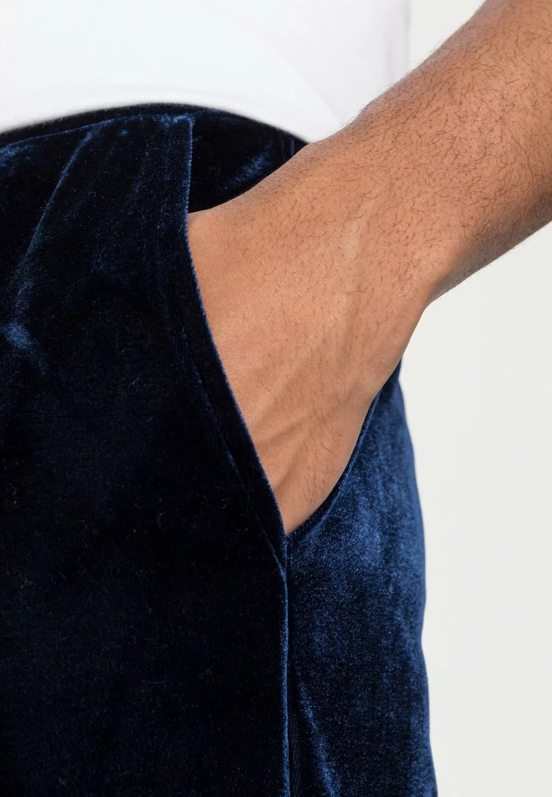 YOURTURN FESTIVE JOGGER UNISEX - Pantaloni Sportivi - Dark Blue 7 YOURTURN FESTIVE JOGGER UNISEX - Pantaloni Sportivi - Dark Blue - immagine 5