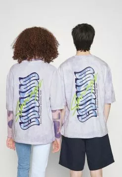 YOURTURN UNISEX - T-shirt Con Stampa - Lilac -Sconto YOURTURN in Italia 3d5f9e65b8954e08950a122098c8bfe7