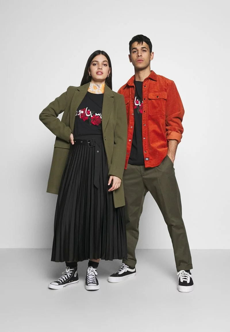 YOURTURN Unisex T-shirt Con Stampa - Black 4 YOURTURN Unisex T-shirt Con Stampa - Black - immagine 2