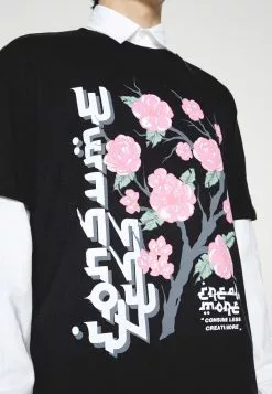 YOURTURN UNISEX - T-shirt Con Stampa - Black -Sconto YOURTURN in Italia 4f94e0dd99fb41058d5e76092ab5531f