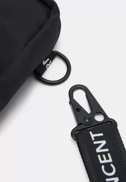 YOURTURN WINCENT WEISS SURT UNISEX - Borsa A Tracolla - Black -Sconto YOURTURN in Italia 55f461fe2d7647c99bb73914c1df245b