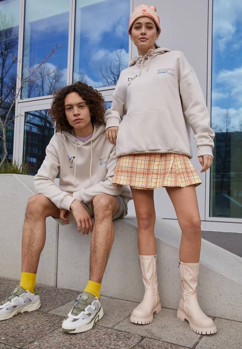 YOURTURN WINCENT WEISS - Felpa Con Cappuccio - Stone, Unisex 3 YOURTURN WINCENT WEISS - Felpa Con Cappuccio - Stone, Unisex