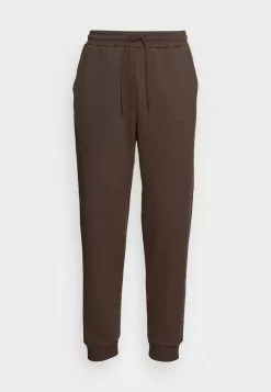 YOURTURN FASHION COLORED BASIC JOGGER - Pantaloni Sportivi - Brown, Unisex 10 YOURTURN FASHION COLORED BASIC JOGGER - Pantaloni Sportivi - Brown, Unisex -Sconto YOURTURN in Italia 6d3da69eee6e4e81a5e09116b45f616a
