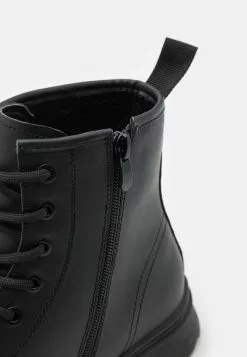 YOURTURN Uomo Stivaletti Stringati - Black -Sconto YOURTURN in Italia 76e359bbfd824950a53ac052b9389ecf