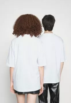 YOURTURN UNISEX - T-shirt Con Stampa - White -Sconto YOURTURN in Italia 83e2de12f3a6462eaa0ea7849934636c