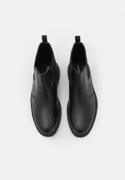 YOURTURN Unisex Stivaletti - Black -Sconto YOURTURN in Italia 9fdbafb1cd64491d8ad48670a6ad3598