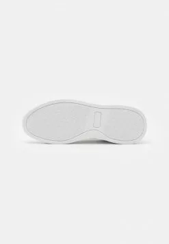 YOURTURN UNISEX - Sneakers Basse - White -Sconto YOURTURN in Italia aa257a9f2fc04ab5a308c8febb14bcc5