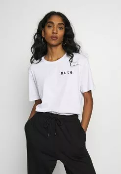 YOURTURN UNISEX - T-shirt Con Stampa - White 12 YOURTURN UNISEX - T-shirt Con Stampa - White -Sconto YOURTURN in Italia acd17d86cf7340b6a4b62a798459c21a