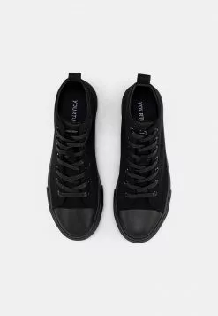YOURTURN Sneakers Basse - Black, Unisex -Sconto YOURTURN in Italia ad752ae0f4da463da85d73f823a477c0
