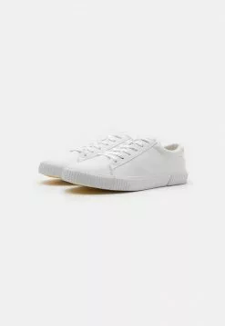 YOURTURN UNISEX - Sneakers Basse - White -Sconto YOURTURN in Italia af5e97b796cb43a2b53dda7c38ad1aed