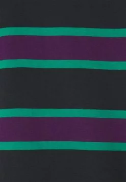 YOURTURN UNISEX - T-shirt Con Stampa - Green/purple -Sconto YOURTURN in Italia b16452a5c99d416c8f325ed271b5cc58