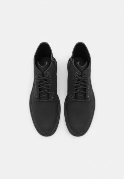 YOURTURN UNISEX - Stivaletti Stringati - Black -Sconto YOURTURN in Italia ba872f182b7c4003bd27da04eb3bd1ac