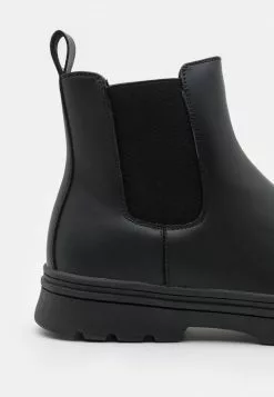 YOURTURN Stivaletti - Black, Uomo -Sconto YOURTURN in Italia d72a1667d3754e6b90e682d8773a3f8d