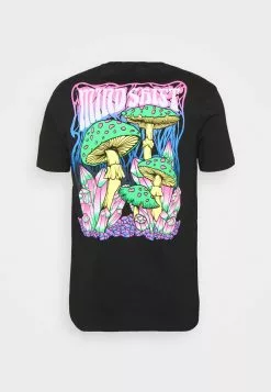 YOURTURN UNISEX - T-shirt Con Stampa - Black 17 YOURTURN UNISEX - T-shirt Con Stampa - Black -Sconto YOURTURN in Italia e09cc8ca5b4e42e08a8a934827c0c751