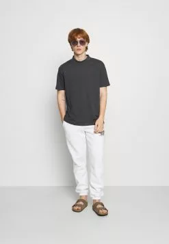 YOURTURN UNISEX - T-shirt Basic - Grey -Sconto YOURTURN in Italia ee9501b3ce7047a9a56ca46123d0c6b7