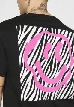 YOURTURN Unisex T-shirt Con Stampa - Black -Sconto YOURTURN in Italia f3925d313dac4daa8918c2c1b5ec3dc5