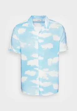 YOURTURN UNISEX - Camicia - Light Blue -Sconto YOURTURN in Italia f70e03d258884e42b5f3c77a96b56258