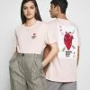 YOURTURN T-shirt Con Stampa - Pink, Unisex -Sconto YOURTURN in Italia f74cd1e36a8a42bdb83076f53df64b73