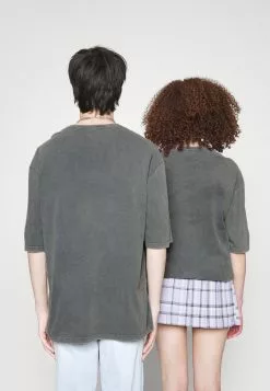 YOURTURN UNISEX - T-shirt Con Stampa - Grey -Sconto YOURTURN in Italia fbc0dbccad7b41a5bf4c91f44c58398e